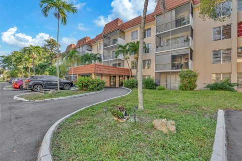 Copropriété à vendre à Lauderhill, Floride: 2 chambres, 90.3 m2 № 2252006 - photo 8