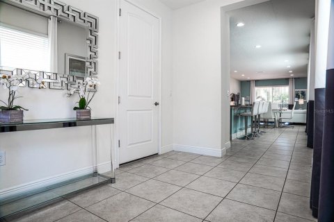 Casa en venta en Kissimmee, Florida, 8 dormitorios, 316.98 m2 № 1917642 - foto 17