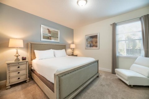 Casa en venta en Kissimmee, Florida, 8 dormitorios, 316.98 m2 № 1917642 - foto 30
