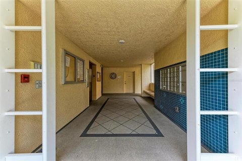 Condominio en venta en Bradenton, Florida, 2 dormitorios, 112.6 m2 № 2224901 - foto 3