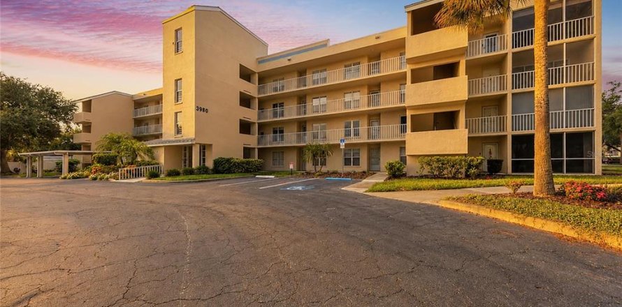 Condominio en Bradenton, Florida, 2 dormitorios № 2224901