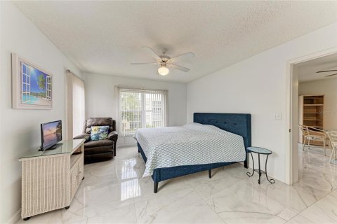Condominio en venta en Bradenton, Florida, 2 dormitorios, 112.6 m2 № 2224901 - foto 19