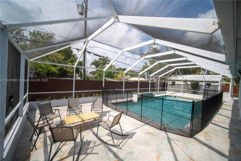 Купить виллу или дом в Катлер-Бей, Флорида 4 спальни, 167.22м2, № 1936051 - фото 20