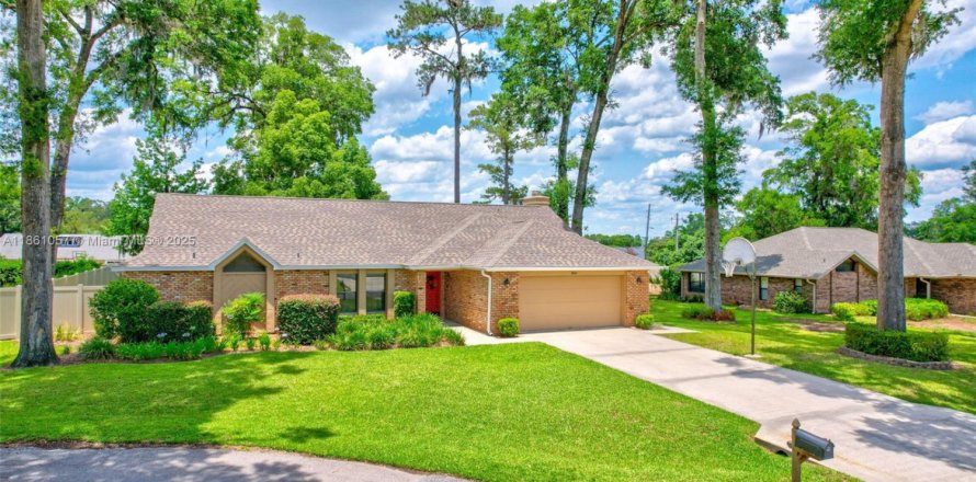 Casa en Ocala, Florida 4 dormitorios, 198.07 m2 № 1895957