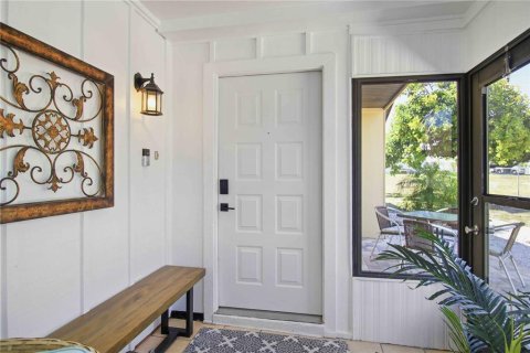 Condo in Bradenton, Florida, 2 bedrooms № 2220437 - photo 7