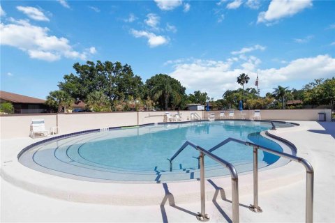 Condo in Bradenton, Florida, 2 bedrooms № 2220437 - photo 27