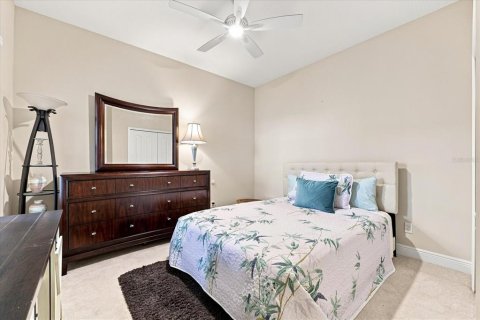 House in Lakewood Ranch, Florida 2 bedrooms, 150.22 sq.m. № 2280328 - photo 25