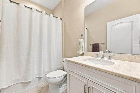 House in Lakewood Ranch, Florida 2 bedrooms, 150.22 sq.m. № 2280328 - photo 27