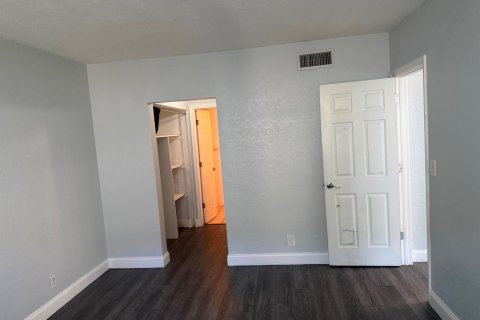 Copropriété à louer à Pompano Beach, Floride: 1 chambre, 60.39 m2 № 2086007 - photo 7
