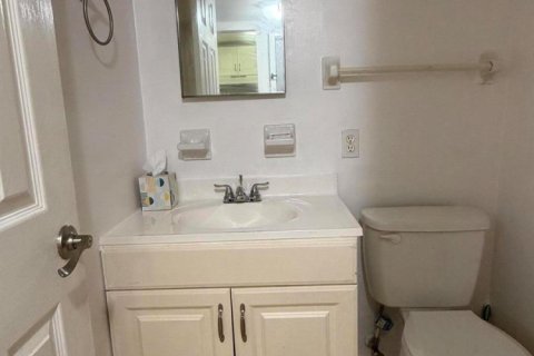 Copropriété à louer à Pompano Beach, Floride: 1 chambre, 60.39 m2 № 2086007 - photo 13
