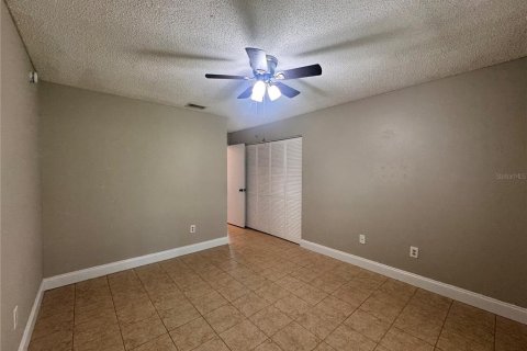 Casa en venta en Brandon, Florida, 2 dormitorios, 78.13 m2 № 1899932 - foto 17
