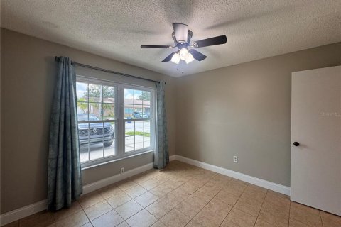 Casa en venta en Brandon, Florida, 2 dormitorios, 78.13 m2 № 1899932 - foto 22