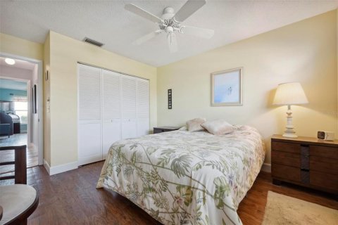 Condominio en venta en Bradenton, Florida, 2 dormitorios, 120.4 m2 № 1609542 - foto 20