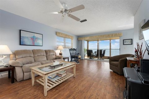 Condominio en venta en Bradenton, Florida, 2 dormitorios, 120.4 m2 № 1609542 - foto 8