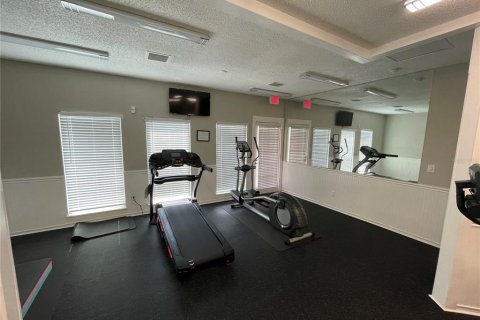 Condo in Casselberry, Florida, 2 bedrooms  № 1913037 - photo 13