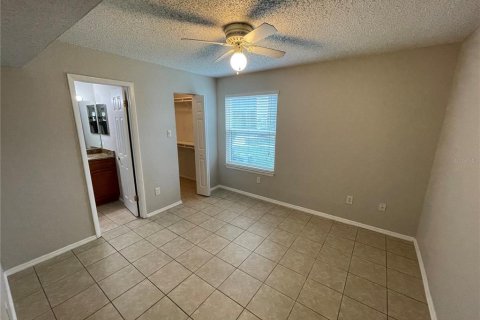 Condo in Casselberry, Florida, 2 bedrooms  № 1913037 - photo 20