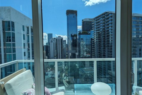 Copropriété à louer à Miami, Floride: 2 chambres, 119.75 m2 № 2169781 - photo 8
