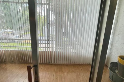 Copropriété à vendre à Tamarac, Floride: 2 chambres, 95.22 m2 № 1946757 - photo 16