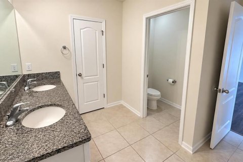 Villa ou maison à louer à Ocoee, Floride: 4 chambres, 269.79 m2 № 2385636 - photo 7