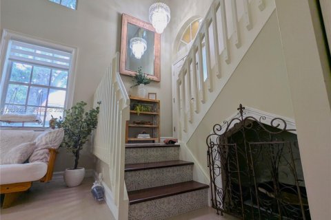 Casa en venta en Coral Springs, Florida, 3 dormitorios, 166.85 m2 № 2272475 - foto 5