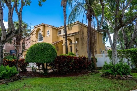 Casa en venta en Coral Springs, Florida, 3 dormitorios, 166.85 m2 № 2272475 - foto 2
