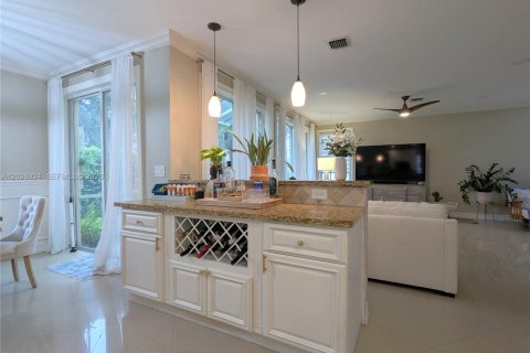 Casa en venta en Coral Springs, Florida, 3 dormitorios, 166.85 m2 № 2272475 - foto 6