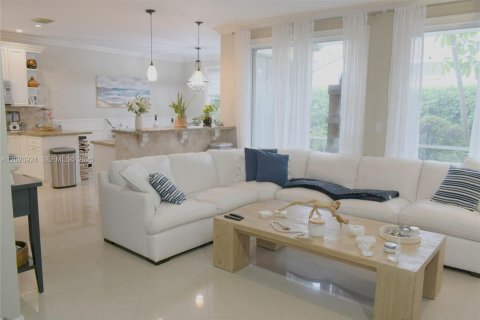 Casa en venta en Coral Springs, Florida, 3 dormitorios, 166.85 m2 № 2272475 - foto 25