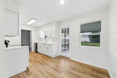 Villa ou maison à vendre à Melbourne, Floride: 3 chambres, 103.12 m2 № 2436666 - photo 7