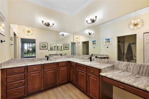 House in Oxford, Florida 3 bedrooms, 142.79 sq.m. № 1907591 - photo 17