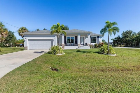 Villa ou maison à Port Charlotte, Floride 3 chambres, 146.04 m2 № 2431629