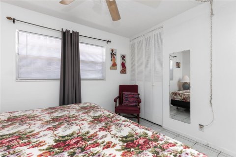 Copropriété à vendre à Fort Lauderdale, Floride: 2 chambres, 80.36 m2 № 2084414 - photo 15