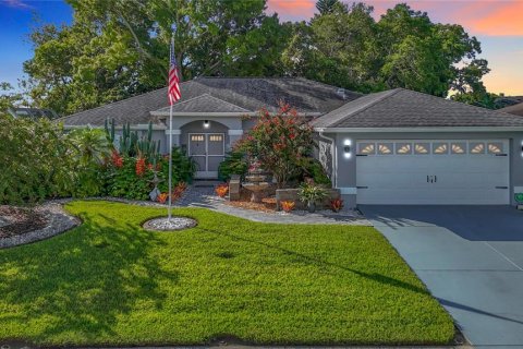 House in Hudson, Florida 3 bedrooms, 155.8 sq.m. № 1883752 - photo 1