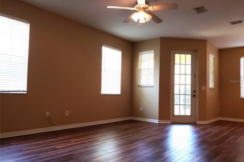 Condo in Oviedo, Florida, 3 bedrooms  № 1747352 - photo 5