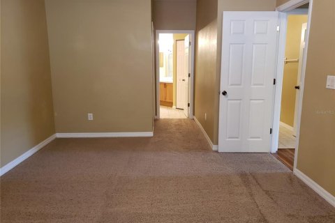 Condo in Oviedo, Florida, 3 bedrooms  № 1747352 - photo 19