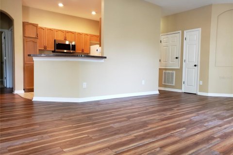 Condo in Oviedo, Florida, 3 bedrooms  № 1747352 - photo 10