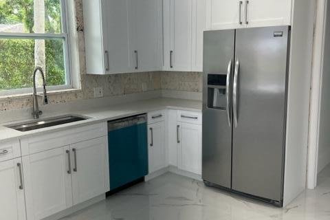 Villa ou maison à louer à Delray Beach, Floride: 6 chambres, 439.24 m2 № 2262408 - photo 8