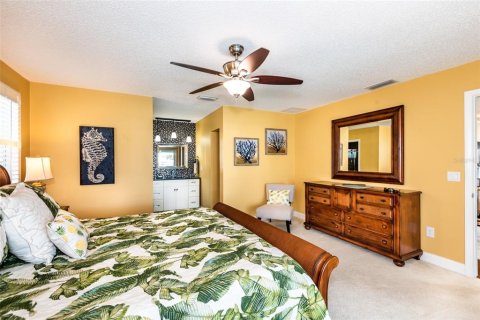 House in Punta Gorda, Florida 3 bedrooms, 172.33 sq.m. № 242181 - photo 19