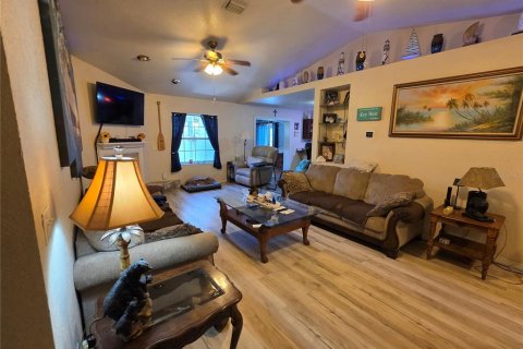 Villa ou maison à vendre à Belleview, Floride: 3 chambres, 147.81 m2 № 2285307 - photo 5