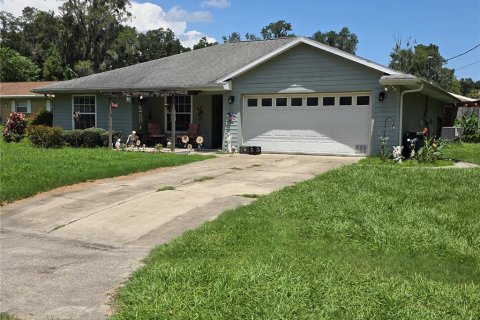 House in Belleview, Florida 3 bedrooms, 147.81 sq.m. № 2285307