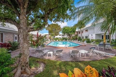 Condo à Pompano Beach, Floride, 2 chambres  № 2084651