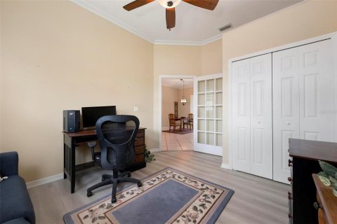 House in Sarasota, Florida 3 bedrooms, 162.11 sq.m. № 2220543 - photo 19