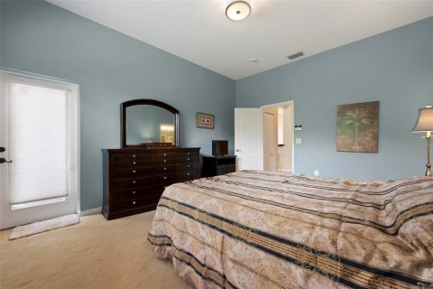 House in Sarasota, Florida 3 bedrooms, 162.11 sq.m. № 2220543 - photo 22