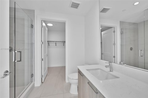 Copropriété à vendre à Fort Lauderdale, Floride: 4 chambres, 289.11 m2 № 1995963 - photo 28
