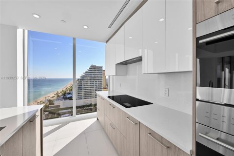 Copropriété à vendre à Fort Lauderdale, Floride: 4 chambres, 289.11 m2 № 1995963 - photo 15