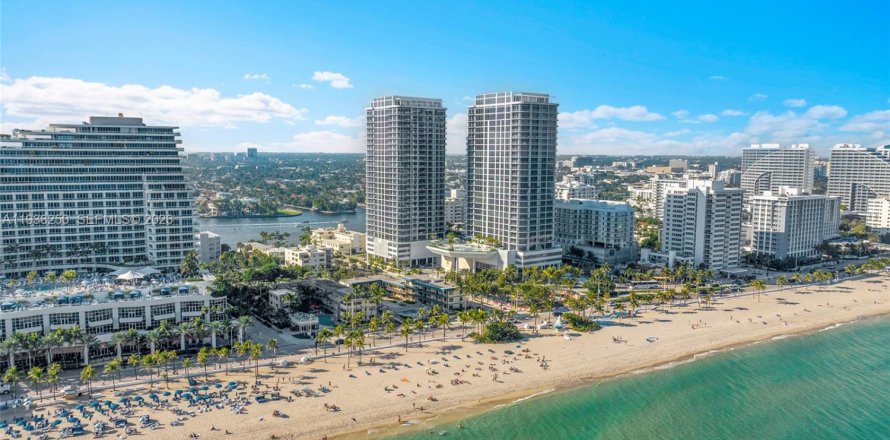 Condo à Fort Lauderdale, Floride, 4 chambres № 1995963