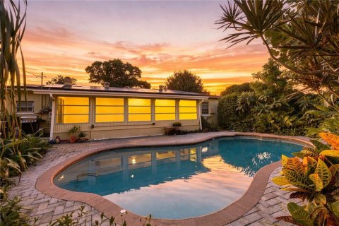 Casa en venta en Saint Petersburg, Florida, 2 dormitorios, 102.66 m2 № 2419833 - foto 21