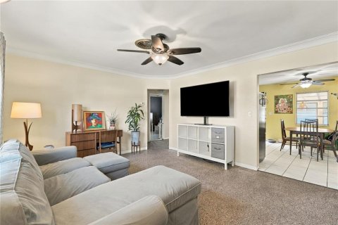 Casa en venta en Saint Petersburg, Florida, 2 dormitorios, 102.66 m2 № 2419833 - foto 4
