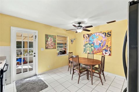Casa en venta en Saint Petersburg, Florida, 2 dormitorios, 102.66 m2 № 2419833 - foto 8