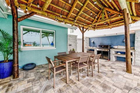 Купить виллу или дом в Сент-Пит-Бич, Флорида 3 комнаты, 261.24м2, № 1813140 - фото 28