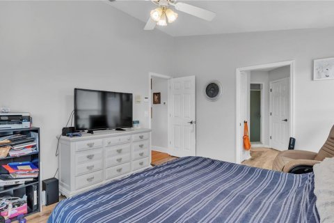 Casa en venta en Lakeland, Florida, 4 dormitorios, 263.47 m2 № 2221770 - foto 28